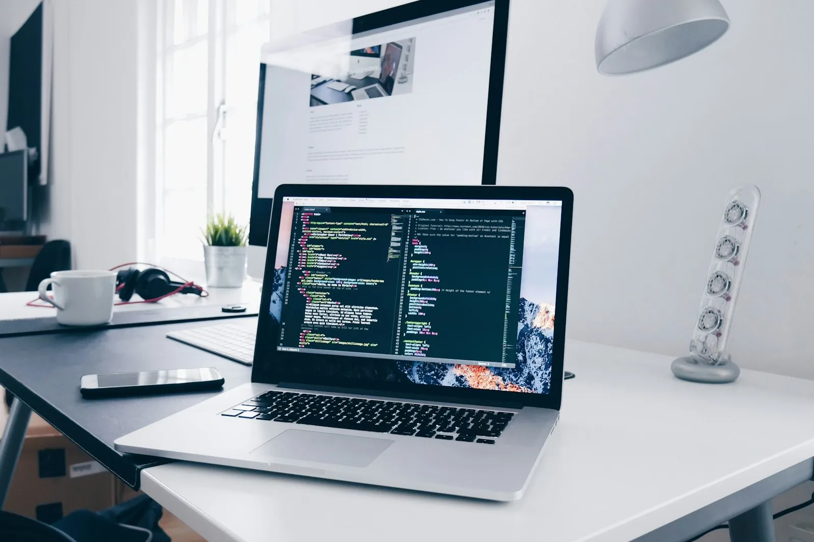 Espace de travail du studio : développement d'un site internet